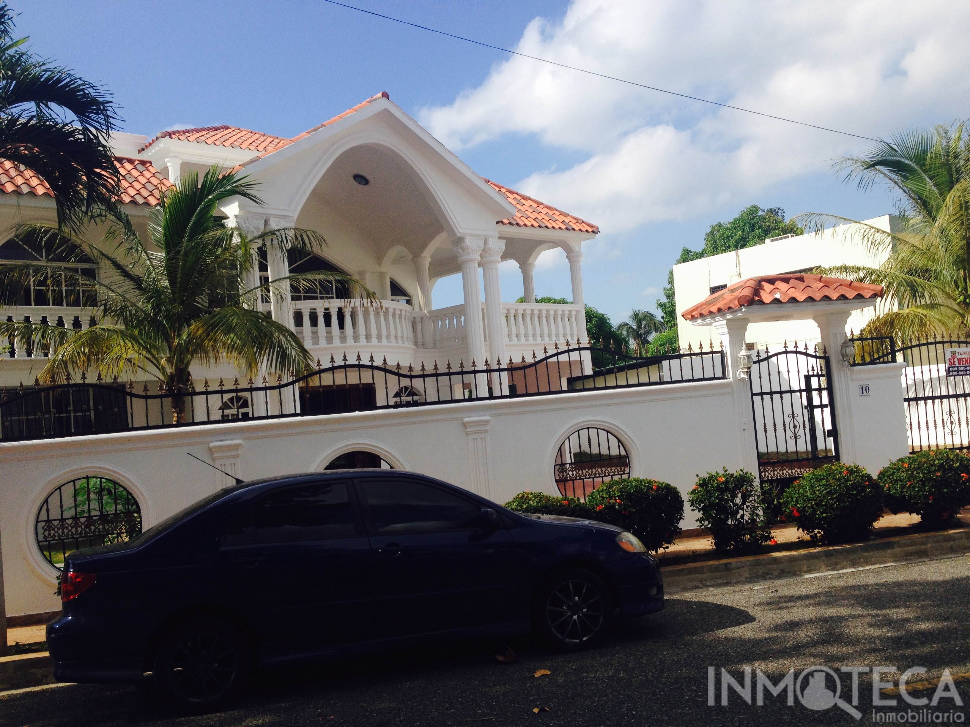 House / Villa for sale in Costa Verde, Santo Domingo