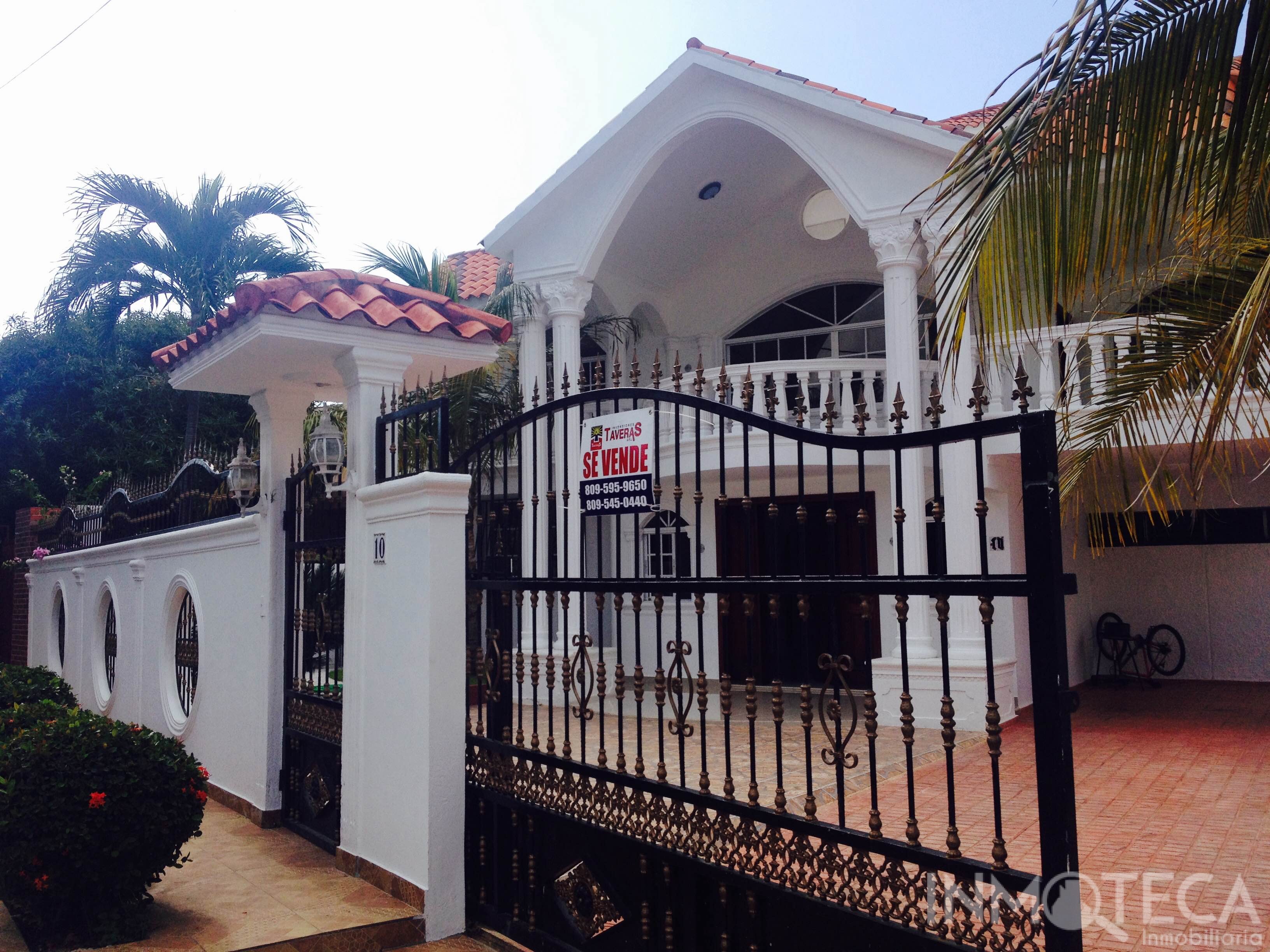 House / Villa for sale in Costa Verde, Santo Domingo